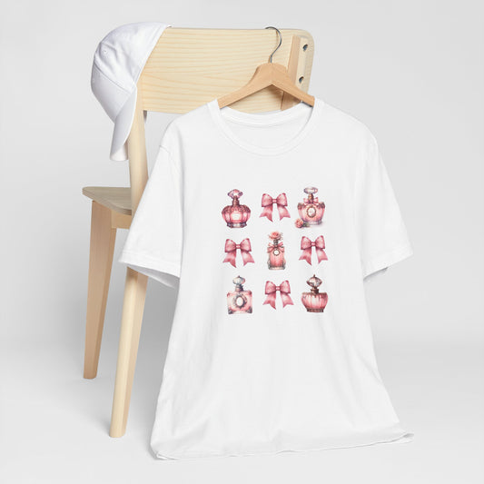 T-Shirt Vintage Pink Perfume Bottles Coquette Aesthetic Bottles Tee