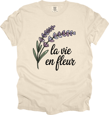 T-Shirt Chateaucore Aesthetic Lavender Graphic Shirt Nature-Inspired Tee Gift for Her Boho Style